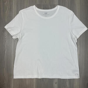 Gap Women's White Organic Cotton T-Shirt